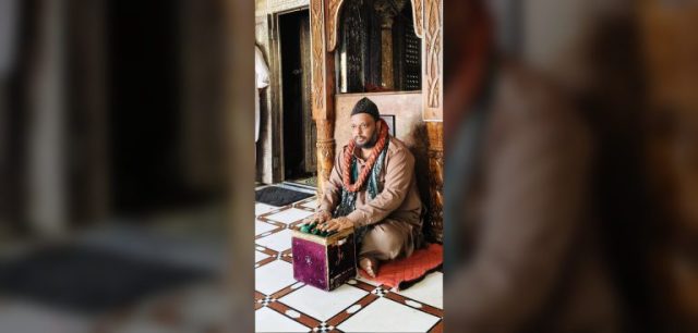 dua2 praying 85vh